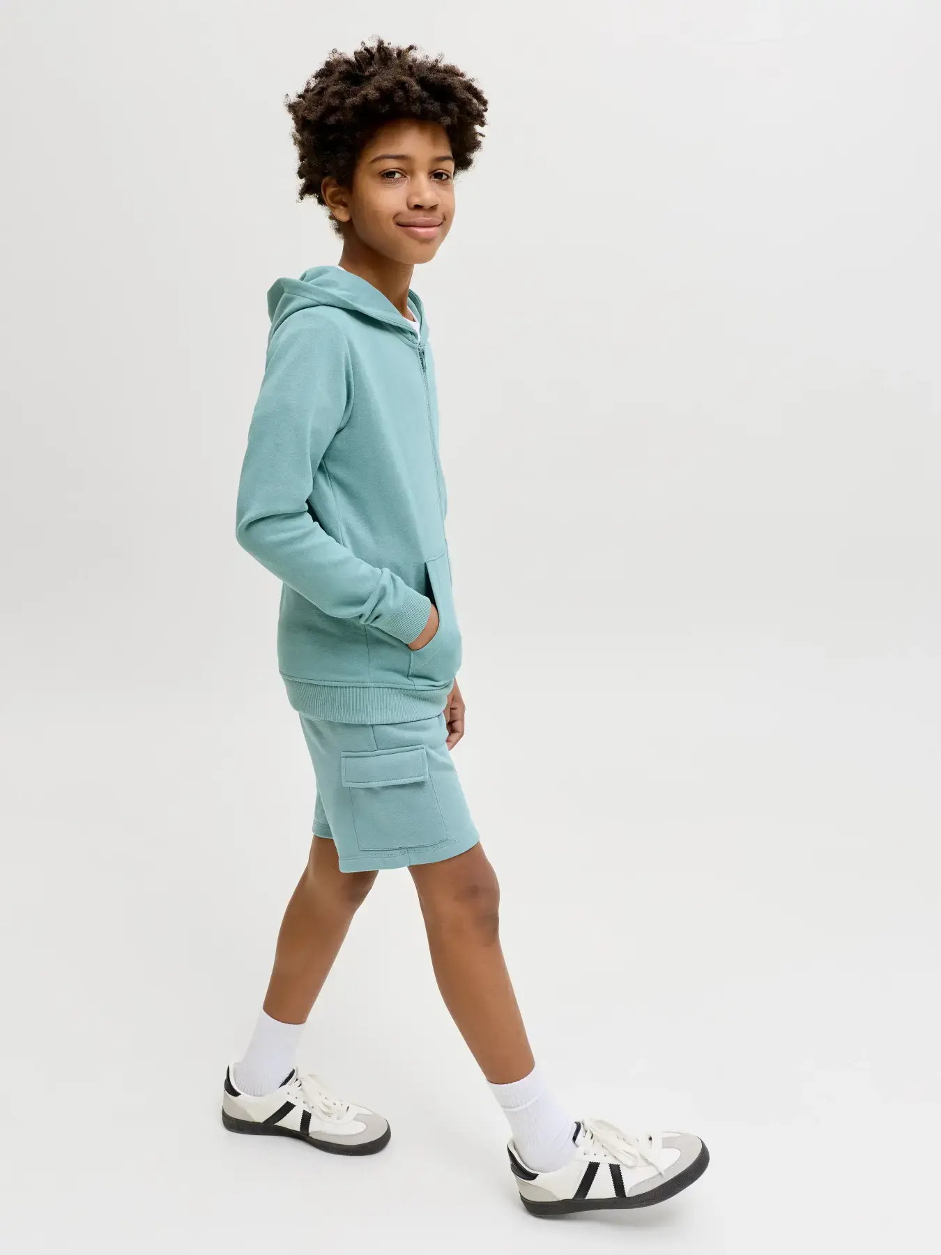 BERMUDA BRADLAY CARGO