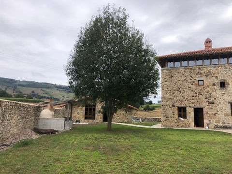 exterior cabellid casa rural alvarado2.JPEG
