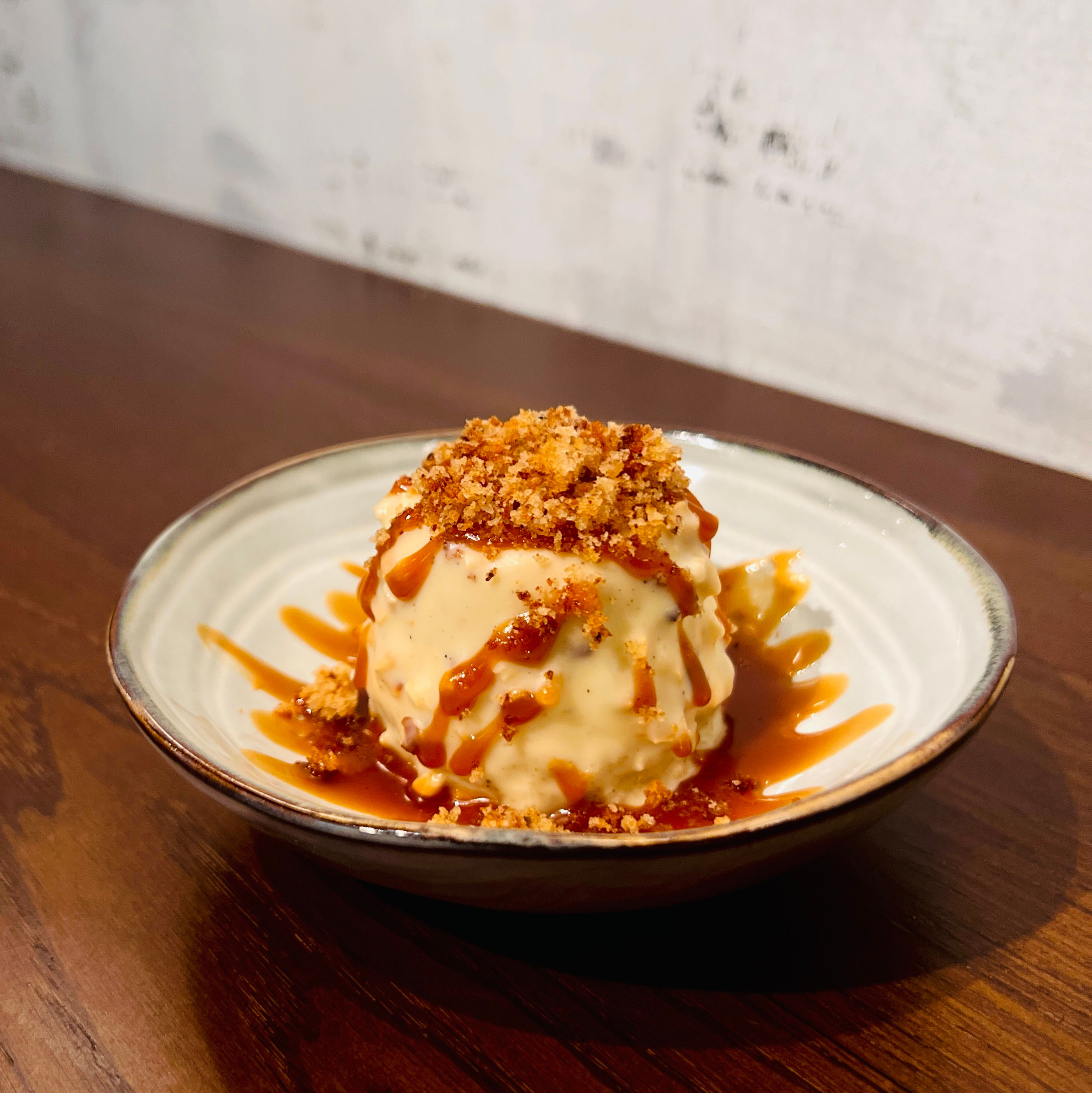 Croccante alla Nocciola e Caramello Mou 