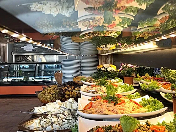Kahvalti Masasi 42 Gida Lezzetli Yemekler Yemek Sunumu