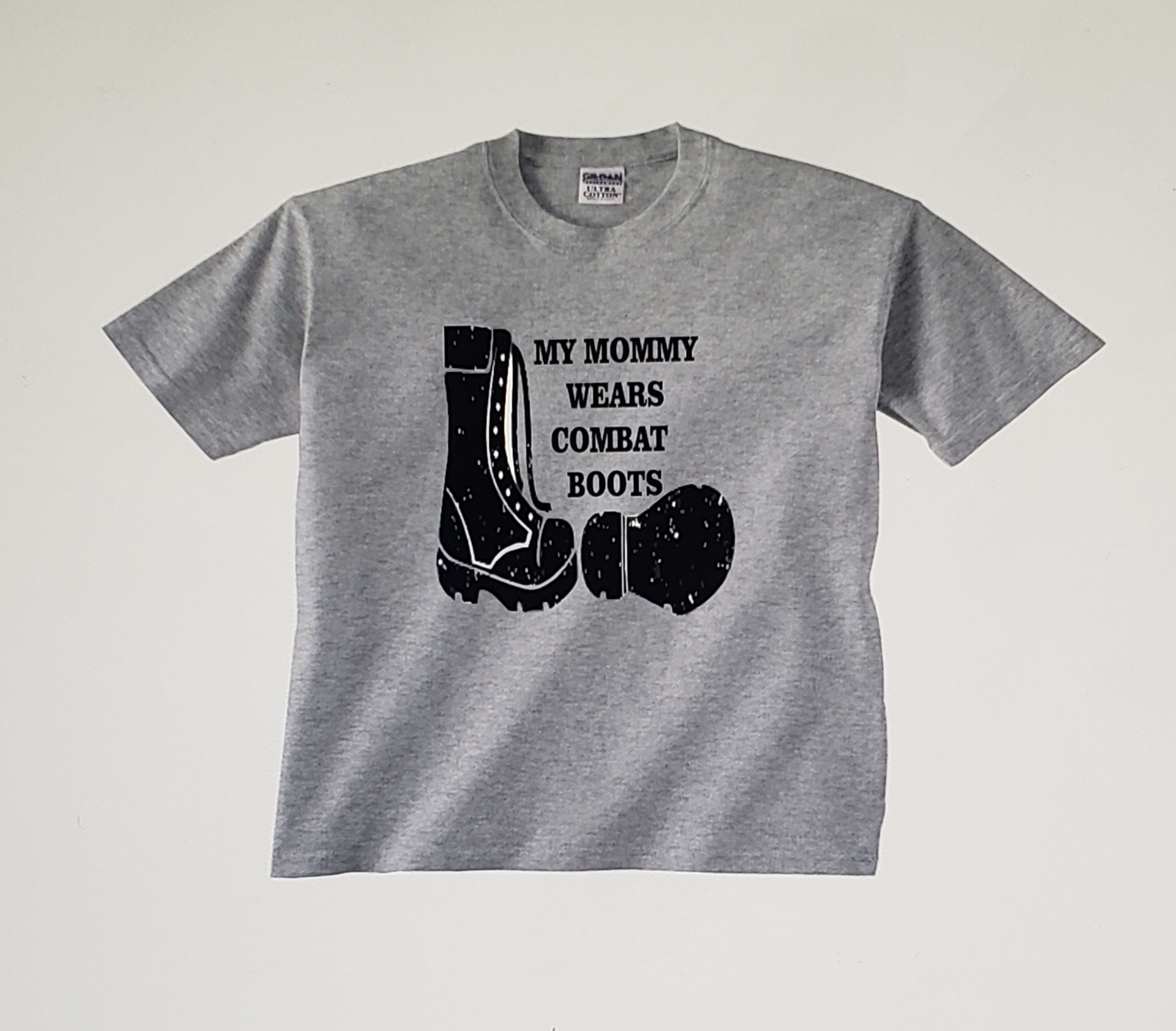 MY MOMMY WEARS COMBAT BOOTS