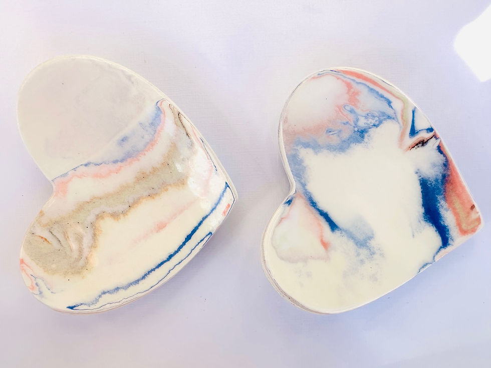 Thumbnail: PICASSO Heart Clay Pebble Diffuser Set with Oil