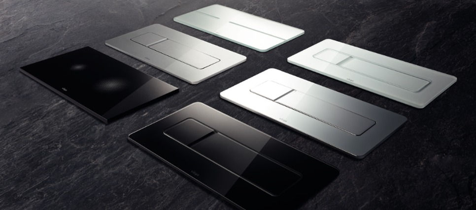 Sechs elegante Abdeckplatten in verschiedenen Farben