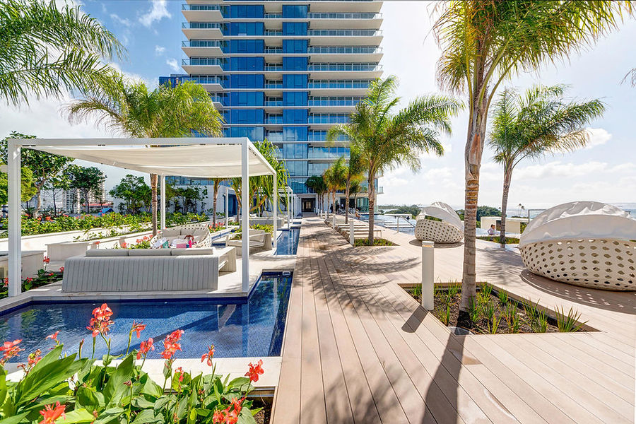 1118+Ala+Moana+Blvd+Unit+1702-large-032-18-RecDecPool2+copy-1500x1000-72dpi.jpg