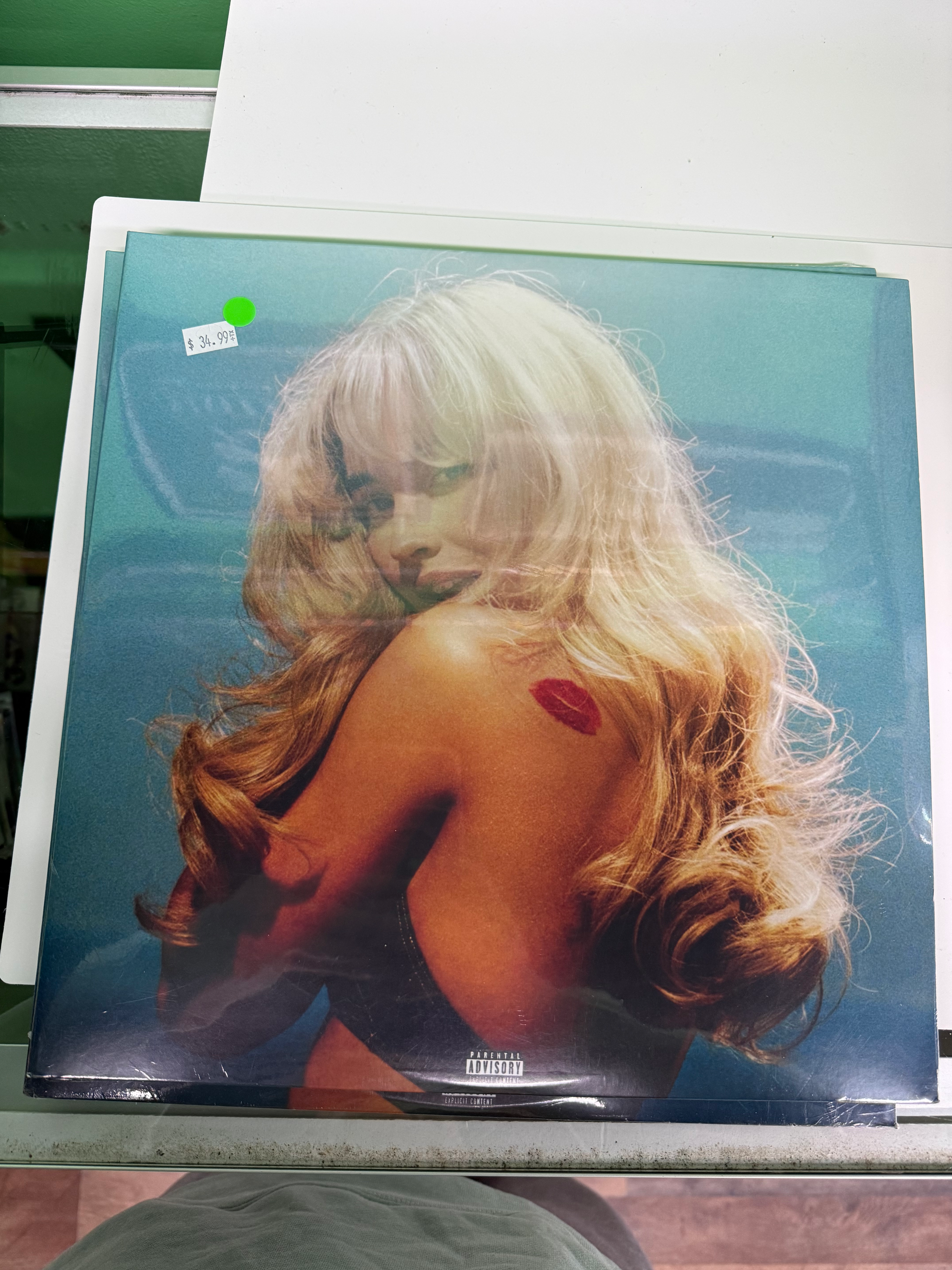 Sabrina Carpenter Short N’ Sweet Delux Vinyl Sealed color May Vary 