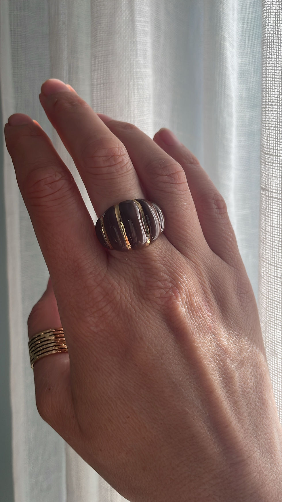 Miniature : Bague effet coquillage en émail 