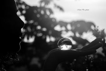 Artistic portrait photography Costa Rica soft light side profile