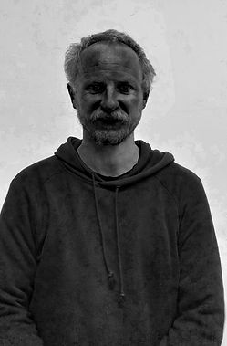 retrato 3_edited.jpg
