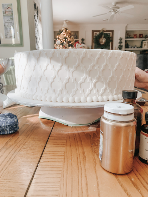 quatrefoil cake