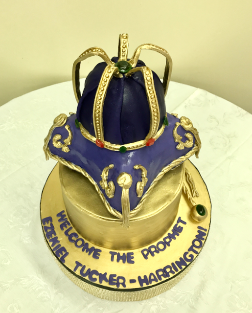 #crowncake #princecake