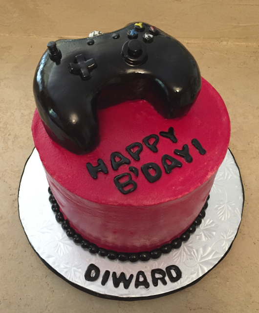 3-D Game Controller cake