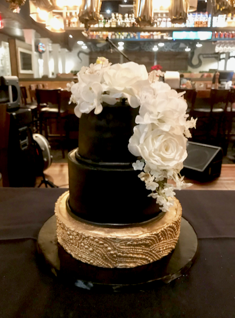 #blackgoldcake #blackgoldwhite