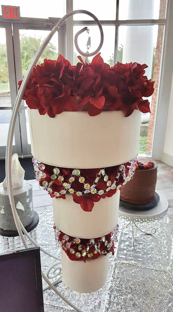 #upsidedowncake #weddingcake