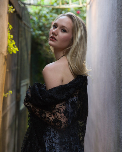 The Dewdrop Lace Shawl | jolie-and-elizabeth2