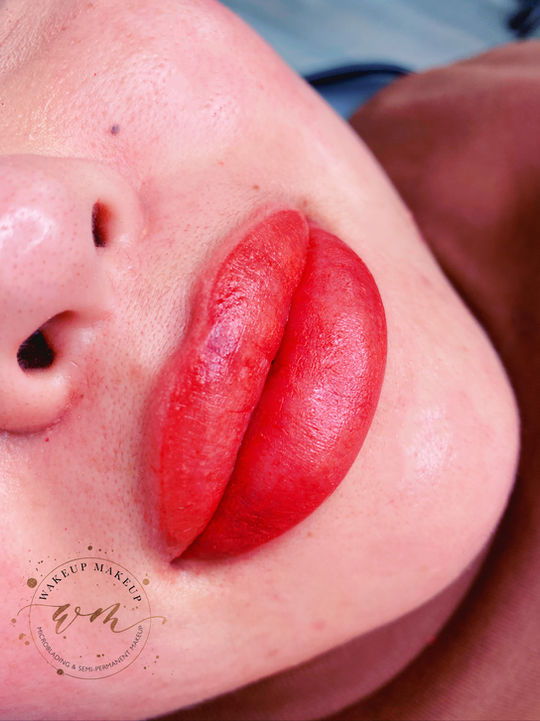 Lips by Luee Blade