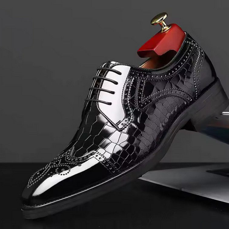 Thumbnail: Handcrafted Italian Leather Brogues