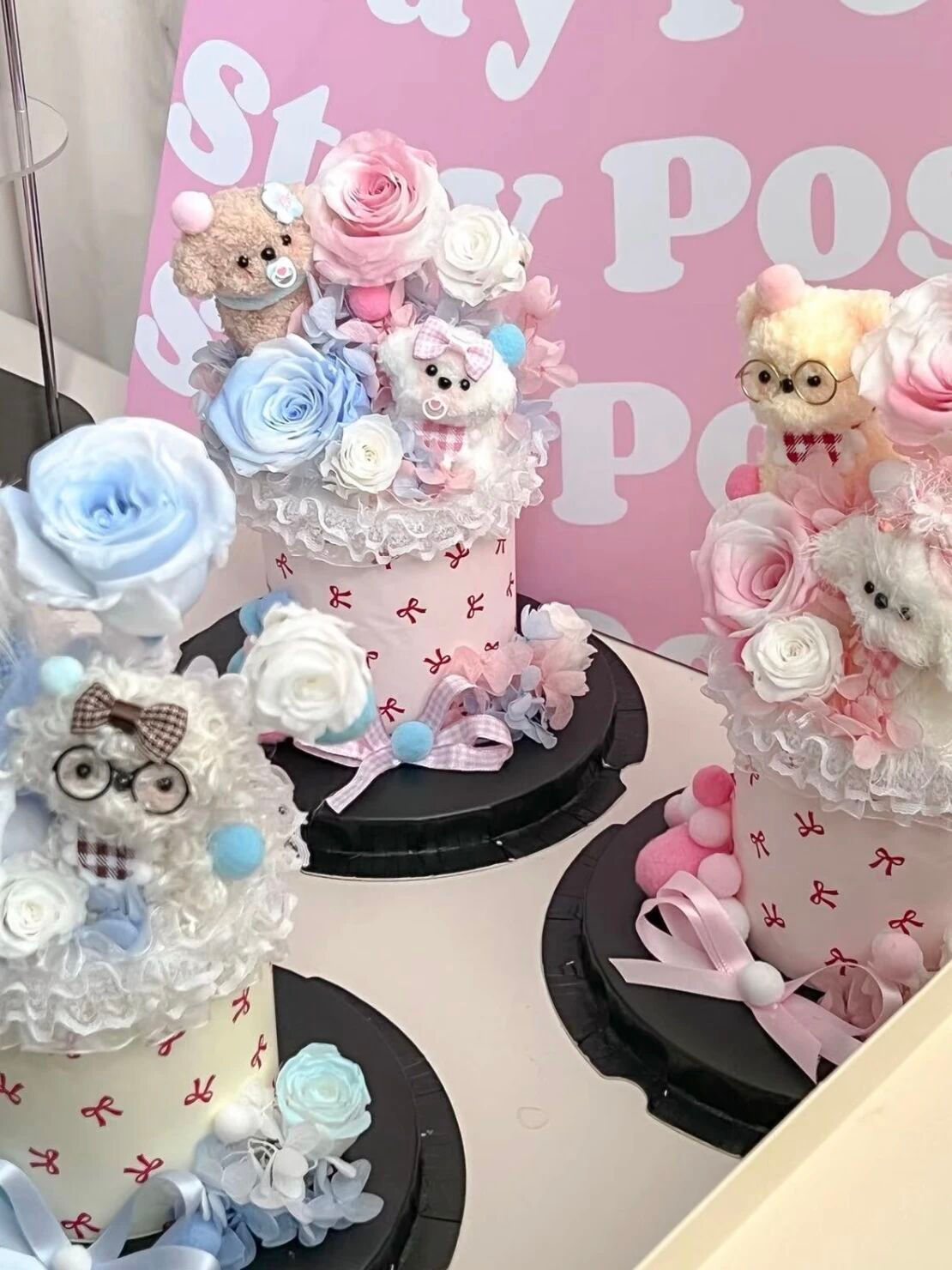 Cute Puppy Preserved Flower Box & Bouquet