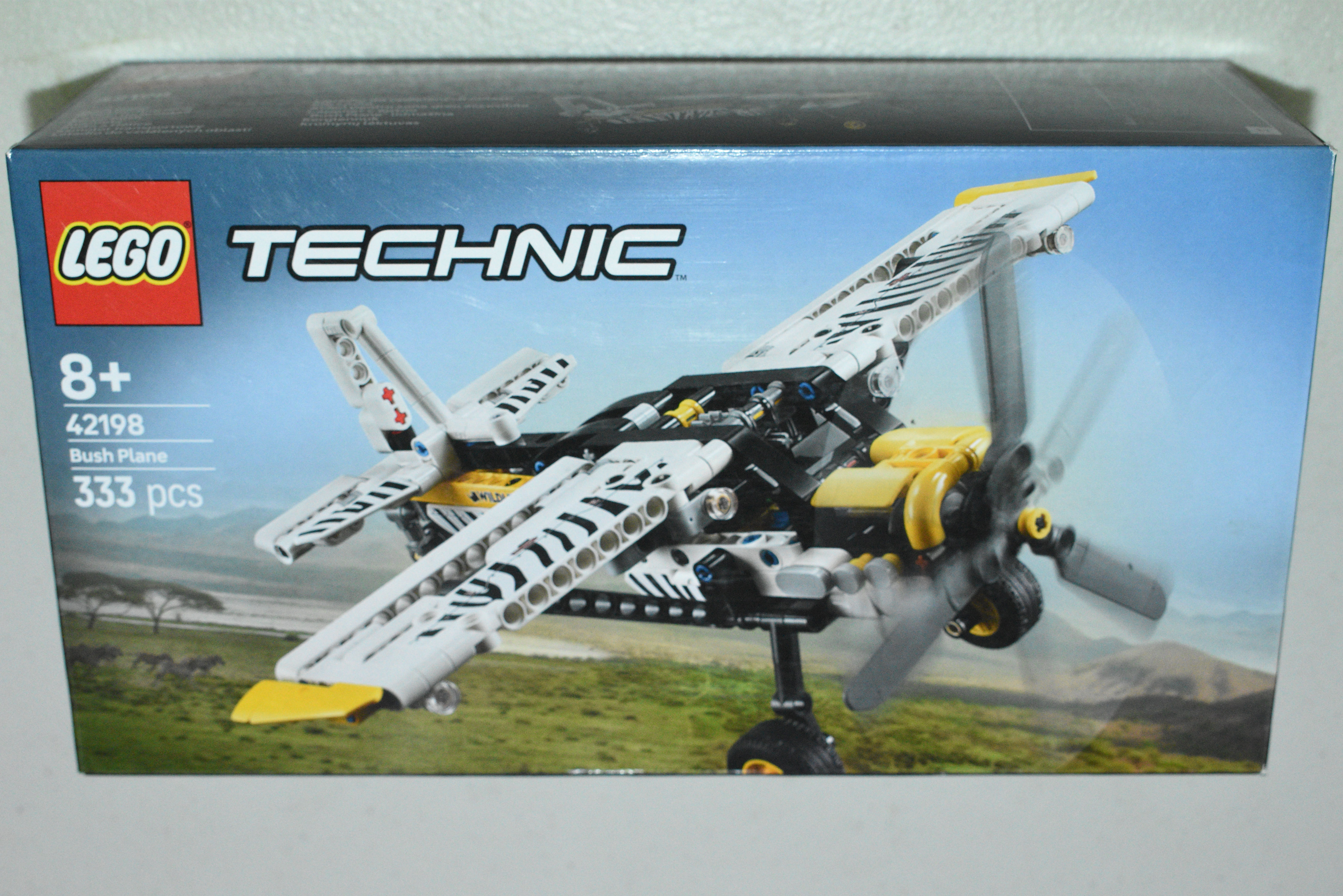 LEGO Technic 42198 Bush Plane