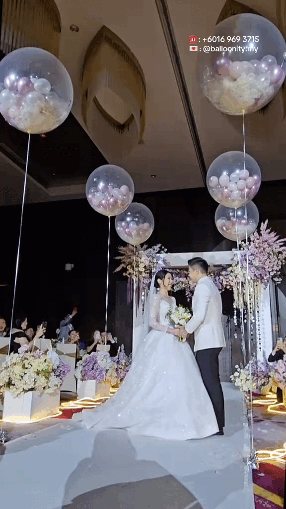 An unforgettable surprise, sealed with magic.  This isn’t just a balloon — it’s a moment. A floating, elegant centerpiece that bursts into celebration at the perfect time. Whether it’s your wedding kiss, first dance, or a heartfelt proposal, this remote-controlled popping balloon turns emotion into show.