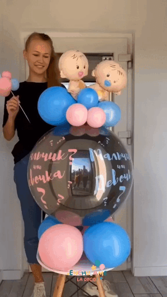 Discover our magical Surprise Balloons — each one hides something special inside. From plush toys and confetti to gift cards and mini notes, it’s the perfect wow moment for birthdays, proposals or just because.