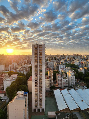 Adormecidos en la enorme ciudad