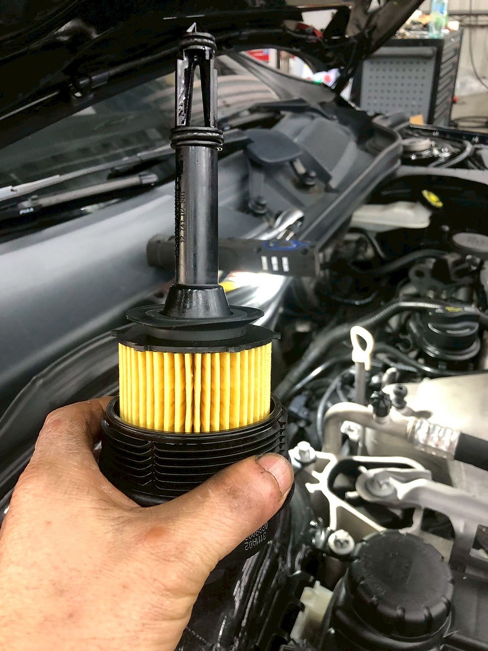 賓士保養怎麼做才算到位？從大保養案例看懂機油、變速箱油、濾芯與火星塞更換重點