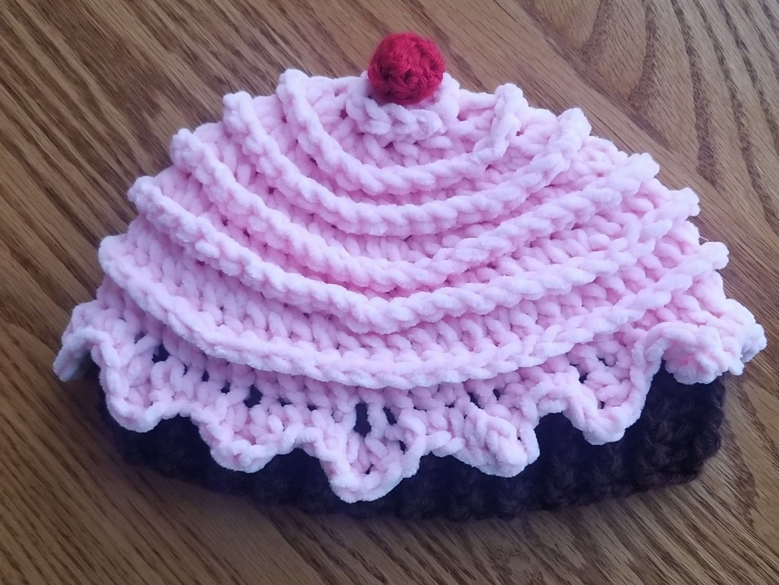 Cupcake Beanie