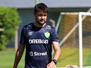 Sob o comando de Luiz Fernando Iubel, comissão técnica do Cuiabá se apresenta para traçar planejamen