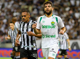 Com jogador expulso, Cuiabá empata com o Ceará em tarde violenta no Castelão