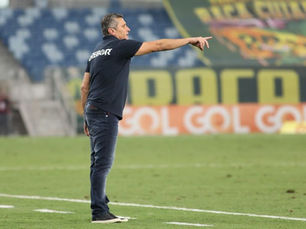 “A equipe está entendendo o Campeonato Brasileiro”, diz Jorginho sobre o retrospecto recente do Cuia