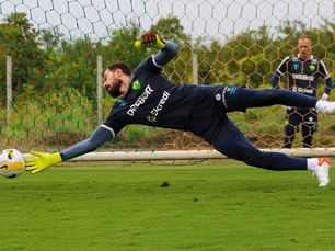 Após primeira vitória em casa no Brasileirão 2022, Cuiabá recebe o Bragantino neste sábado