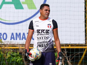 Após chegada de Odil Soares, Academia contrata experiente goleiro Naldo