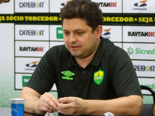 Vice-presidente do Cuiabá destaca a necessidade de reforçar o elenco com calendário cheio em 2022