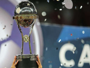 Pela Sul-Americana, Grêmio goleia, Corinthians faz o mínimo e Atlético-GO vence no Paraguai