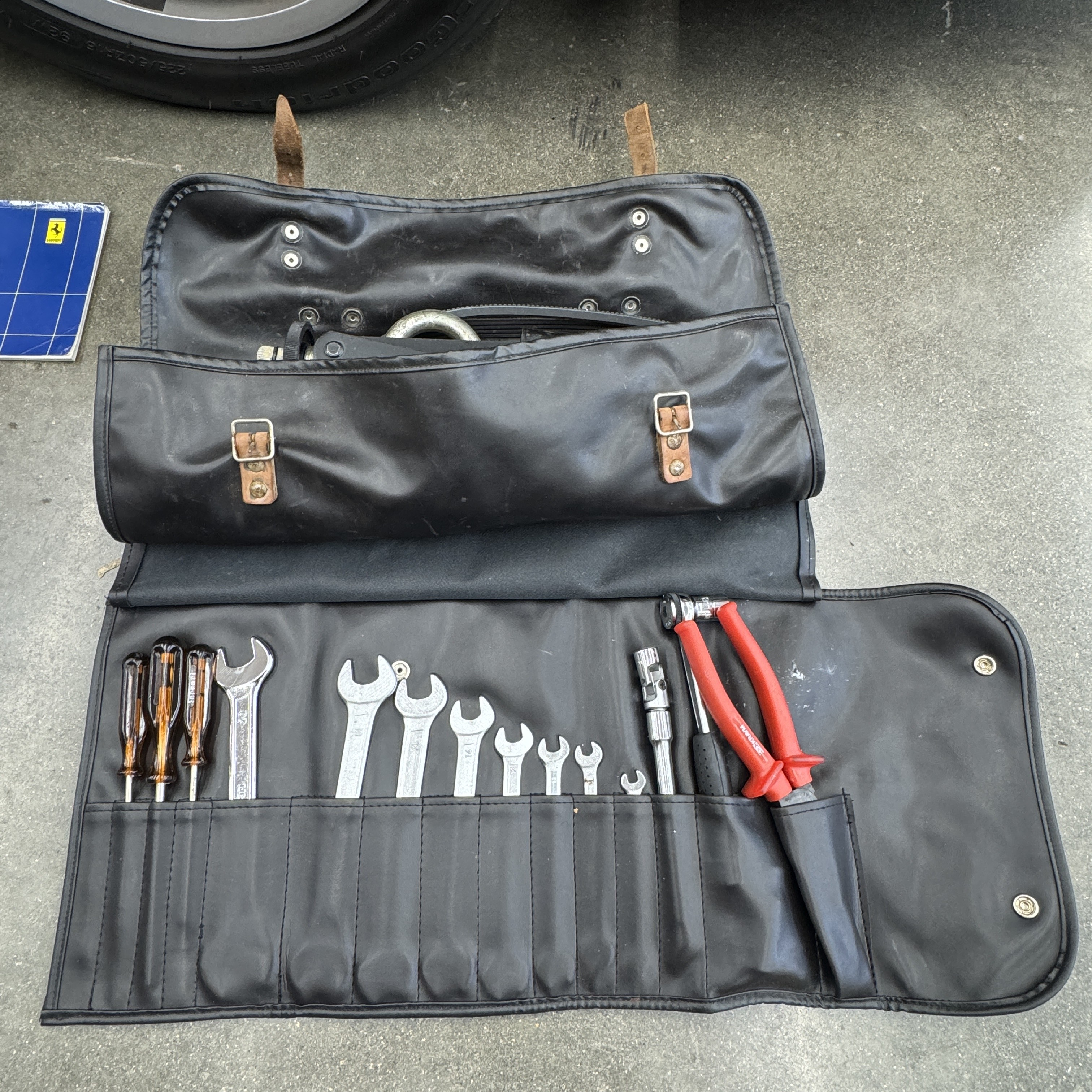 1988 Ferrari Testarossa's photo