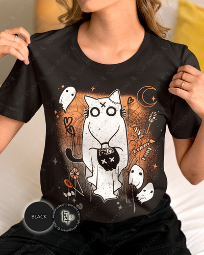 Spooky Batsu Neko Ghost T-Shirt | TOAT Studio