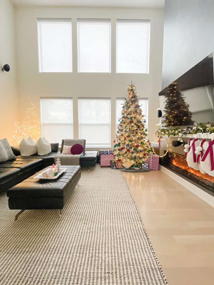 Cheery Modern Holiday Home Tour