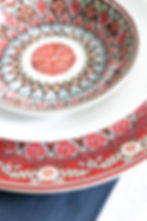 Five Easy Steps To Set A Flawless Diwali (Or Any Other Holiday) Table. #holidaydecor #holidaytablescape #diwalidecor