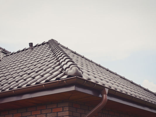 Eavestrough Sizing and Pitch: Why It Matters