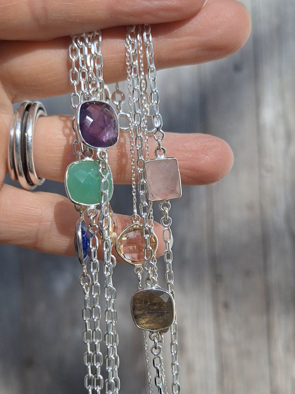 Miniature : Bracelets en argent et pierre fine