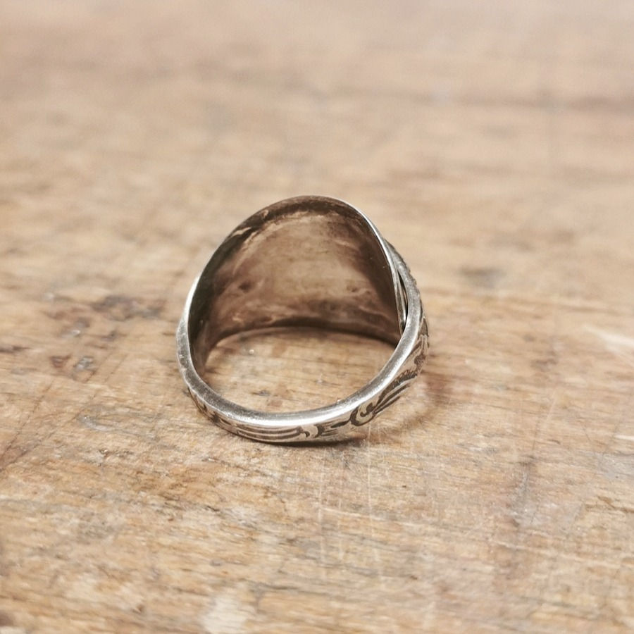 Miniature : Bague brodée enroulée