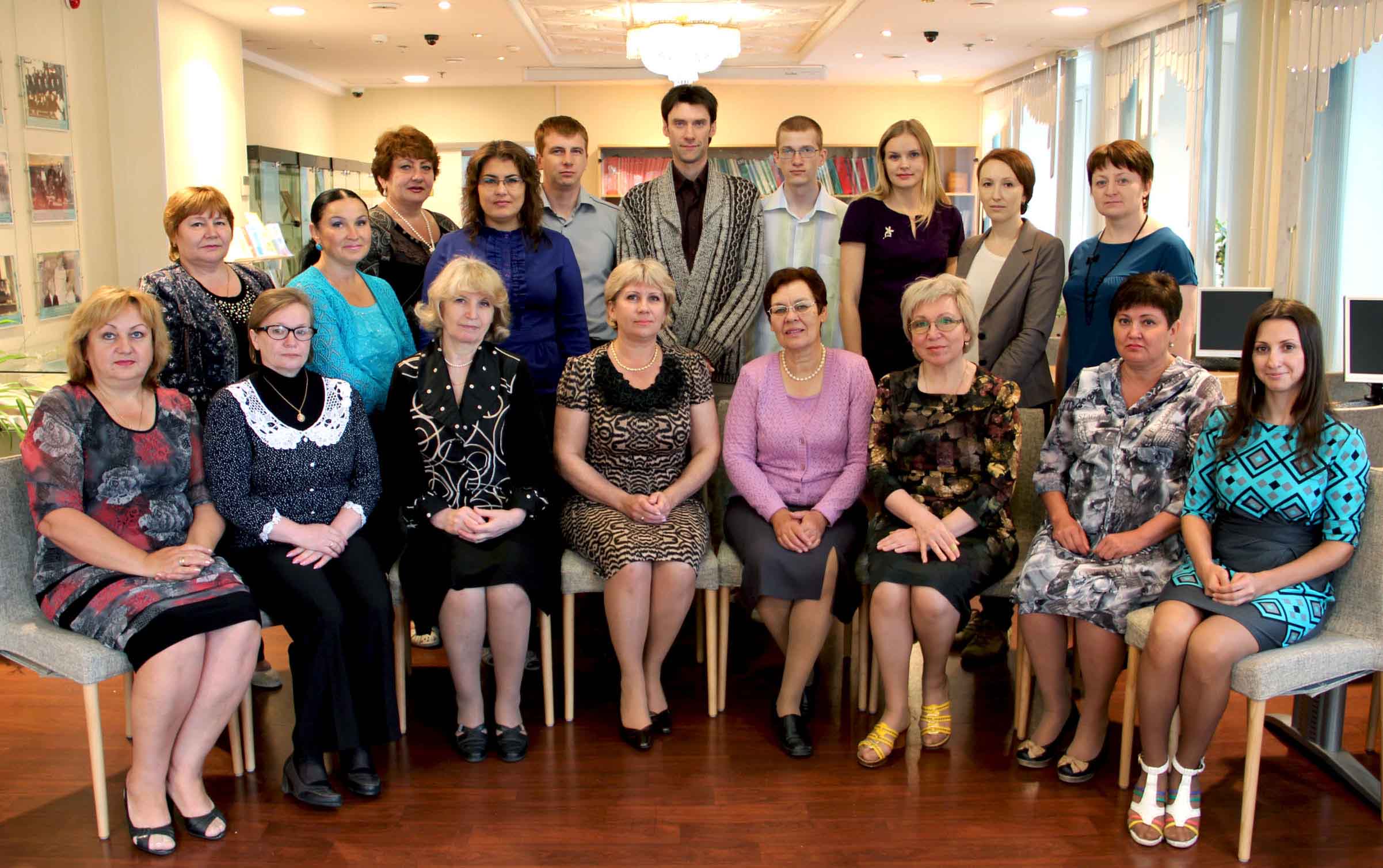 бухгалтер. мбоу сош 6 югорск. сотрудники администрации города. архив ханты-мансийск официальный. аптеки советский хмао.