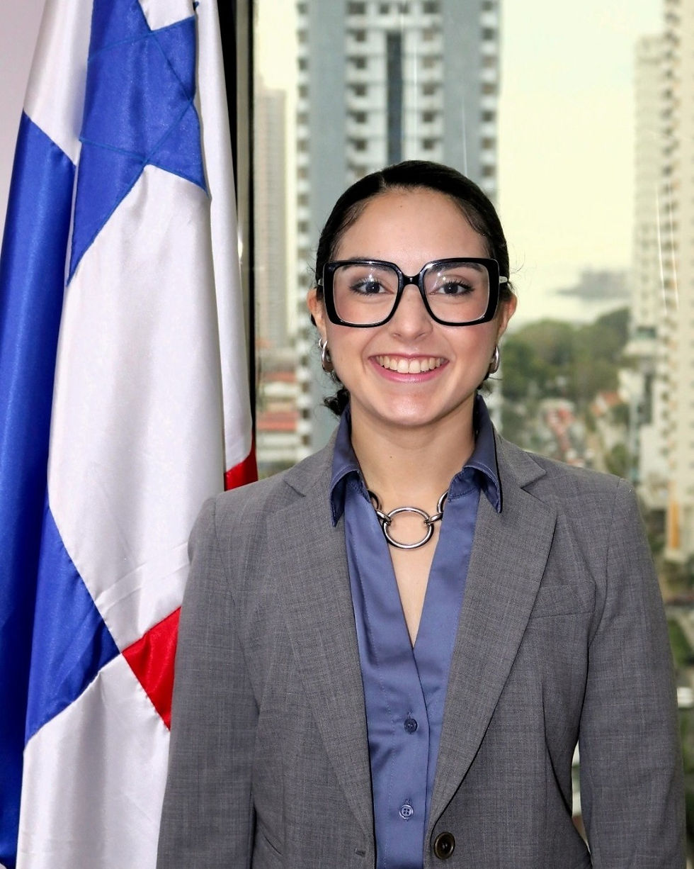 Valeria Bernal