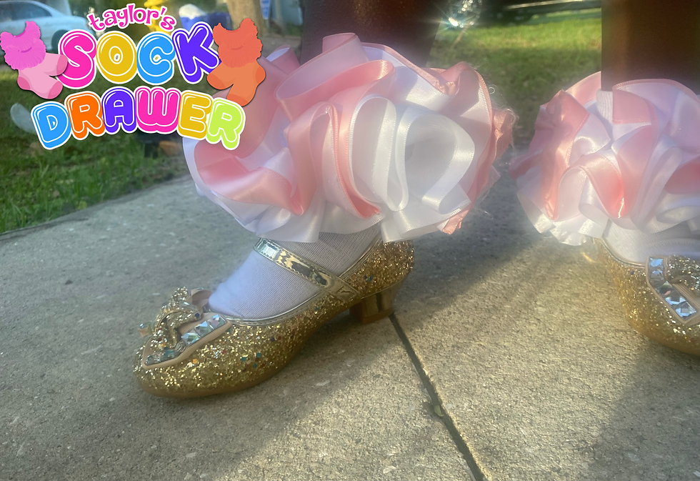 Thumbnail: Ruffle Socks