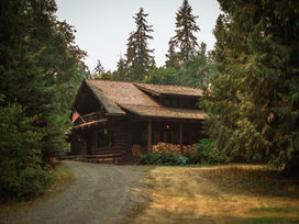 Off-Grid Living: Essential Skills to Survive Without Modern Utilities