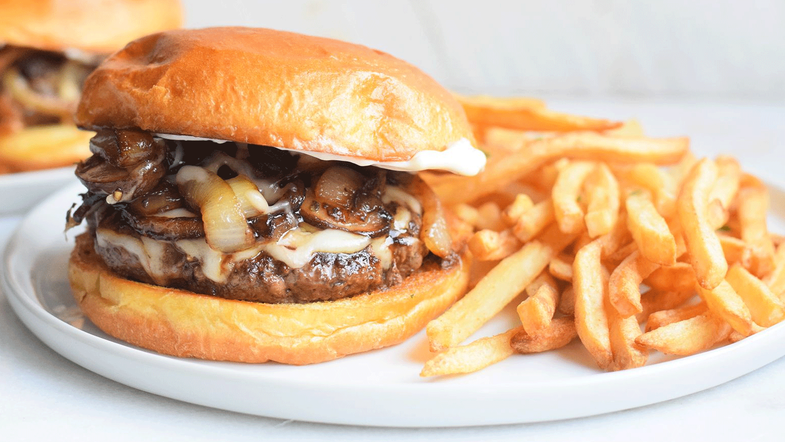 Mushroom-Cheese-Burger.gif