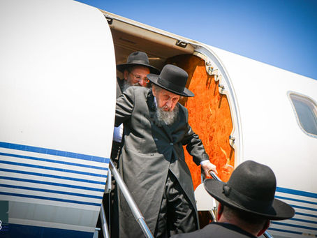 הנה ימים באים: היסארישע מסע הגדולים קיין ניו יארק לטובת "קרן עולם התורה" באשטימט אויף י"ט סיון הבעל"ט