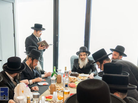 מעמד קביעת מזוזה פארגעקומען אין די נייע אפיסעס פון "מיינדסעט" קאמבאנירט מיט סיום ששה סדרי משנה