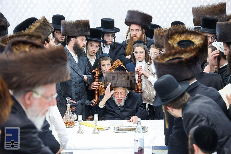 כולם נקבצו באו: שבת התכנסות אין קאפיטשניצער הויף לרגל "חידוש ספר תורה" פון הרה"ק ר' אברהם יעקב מסאדיגורא זי"ע