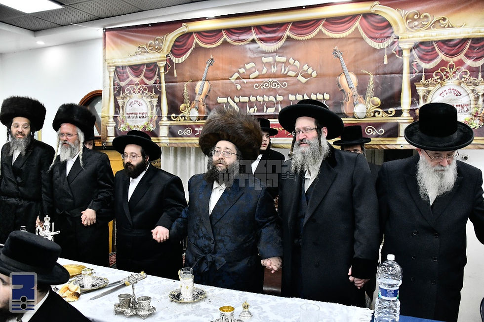 גרויסן ציבור מיטגעהאלטן שמחת קישור החיתון פון החתן הרב שלמה שמחה הלברשטאם בן כ"ק אדמו"ר מצאנז זמיגראד זצ"ל